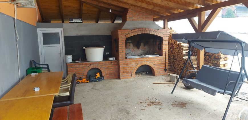 Kuće