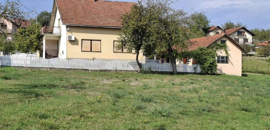 Kuće
